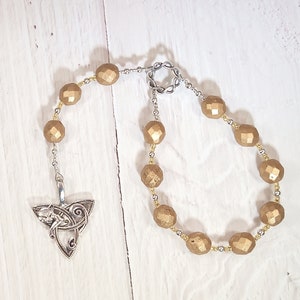 Freyja (Freya) Pocket Prayer Beads with Cat: Norse Goddess of Love, War, Passion, and Magic