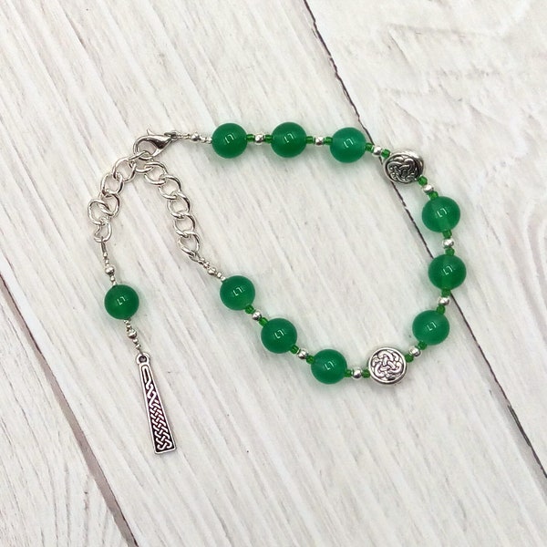 Danu Prayer Bead Bracelet in Green Agate:  Irish Celtic Mother Goddess