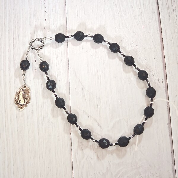 Calu Pocket Prayer Beads: Etruskischer Gott der Unterwelt