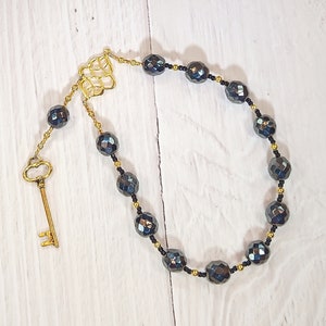 Hekate Pocket Prayer Beads: Greek Goddess of Magic and Witchcraft, Night and the Darkness, and Protection of the Home and Women
