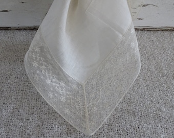 Vintage Cream Lace Edge Handkerchief, Delicate Floral Lace on Ivory Colored Hankie, Great Wedding Memento, Ladies Cotton Linen Handkerchief