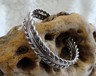 Vintage Silver Cuff Bracelet, Rope Design Metal Jewelry, Slit Style Bangle Bracelet, Fashion Jewelry, Twisted Silver Metal Bracelet