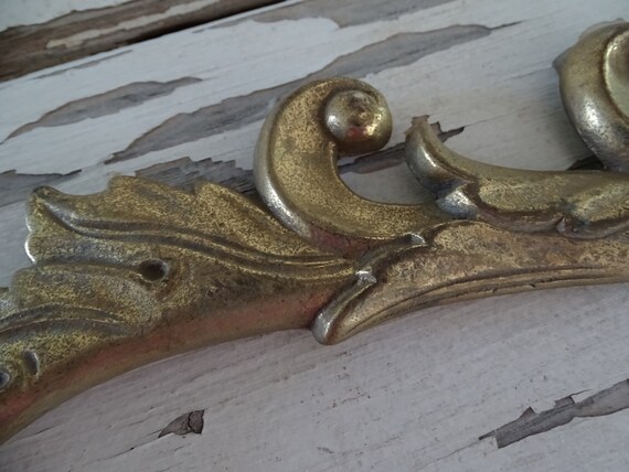 Antique Art Deco Hardware Tapered Design Metal Cabinet Handles