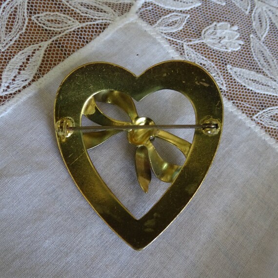 Vintage Gold Heart & Bow Brooch, Mid Century Ladi… - image 2