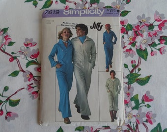 Vintage 70's Simplicity Pattern, 1976 One Piece Jumpsuit, Miss Size 14, Easy Jiffy Pattern #7619 , Front Zipper with Pockets, Vintage Sewing