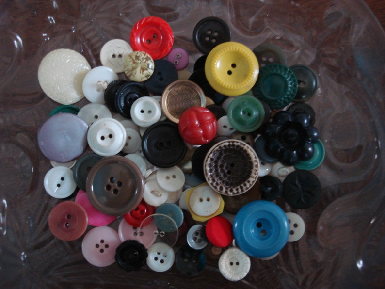 70s LOT OF 6 VINTAGE LARGE LUSTER BLUE BUTTONS 1-1//8/"