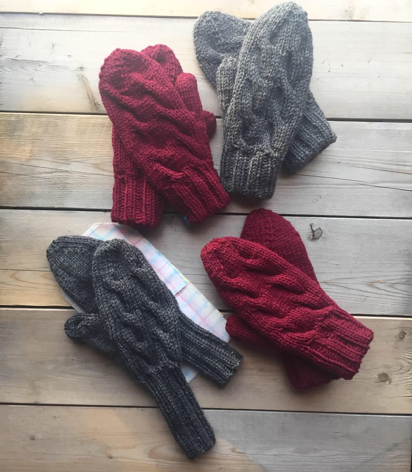 Mitten Pattern Worsted Weight Yarn With Cable Etsy