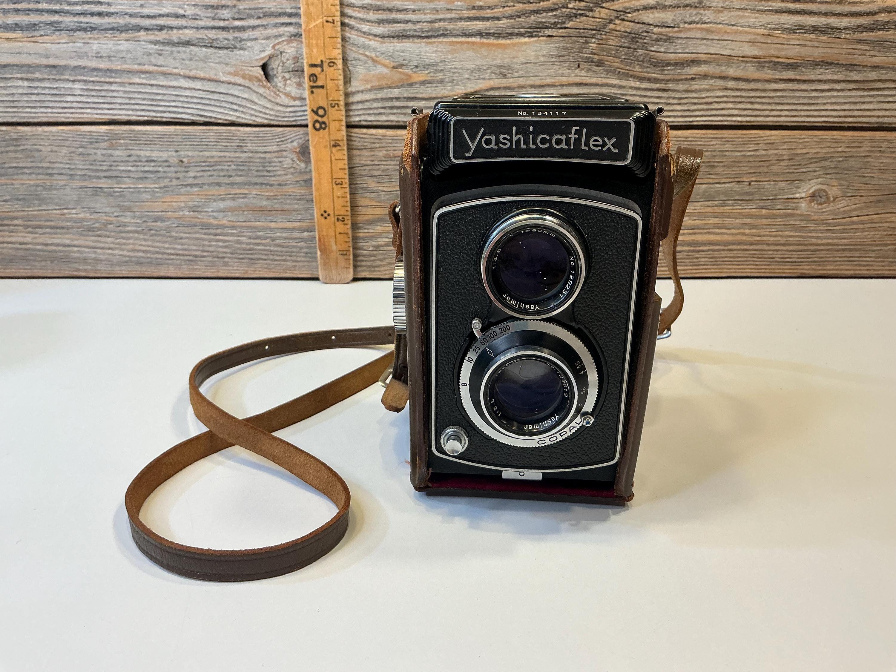Vintage Yashicaflex No. 134117 - Etsy Canada