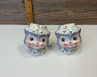 Vintage Lefton Miss Priss Kitty Salt and Pepper Shakers - Made in