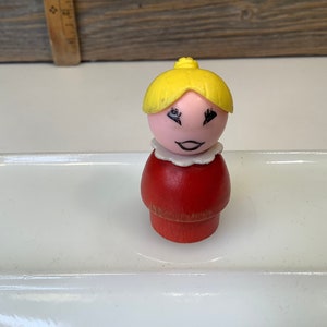 Vintage Fisher Price kleine mensen rood omgord 70&#39;