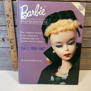 Barbie fashion volume 1 1959-1967 by Sarah Sink Eames - Etsy France Barbie fashion volume 1 1959-1967 by Sarah Sink Eames - Etsy France