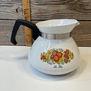 Vintage Corning Ware teapot 6 cup 70’