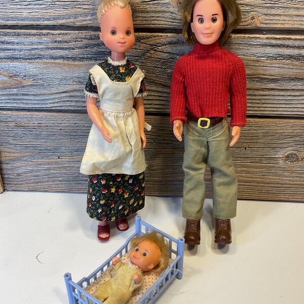 Vintage Mattel Sunshine Family mom, dad and baby 70’