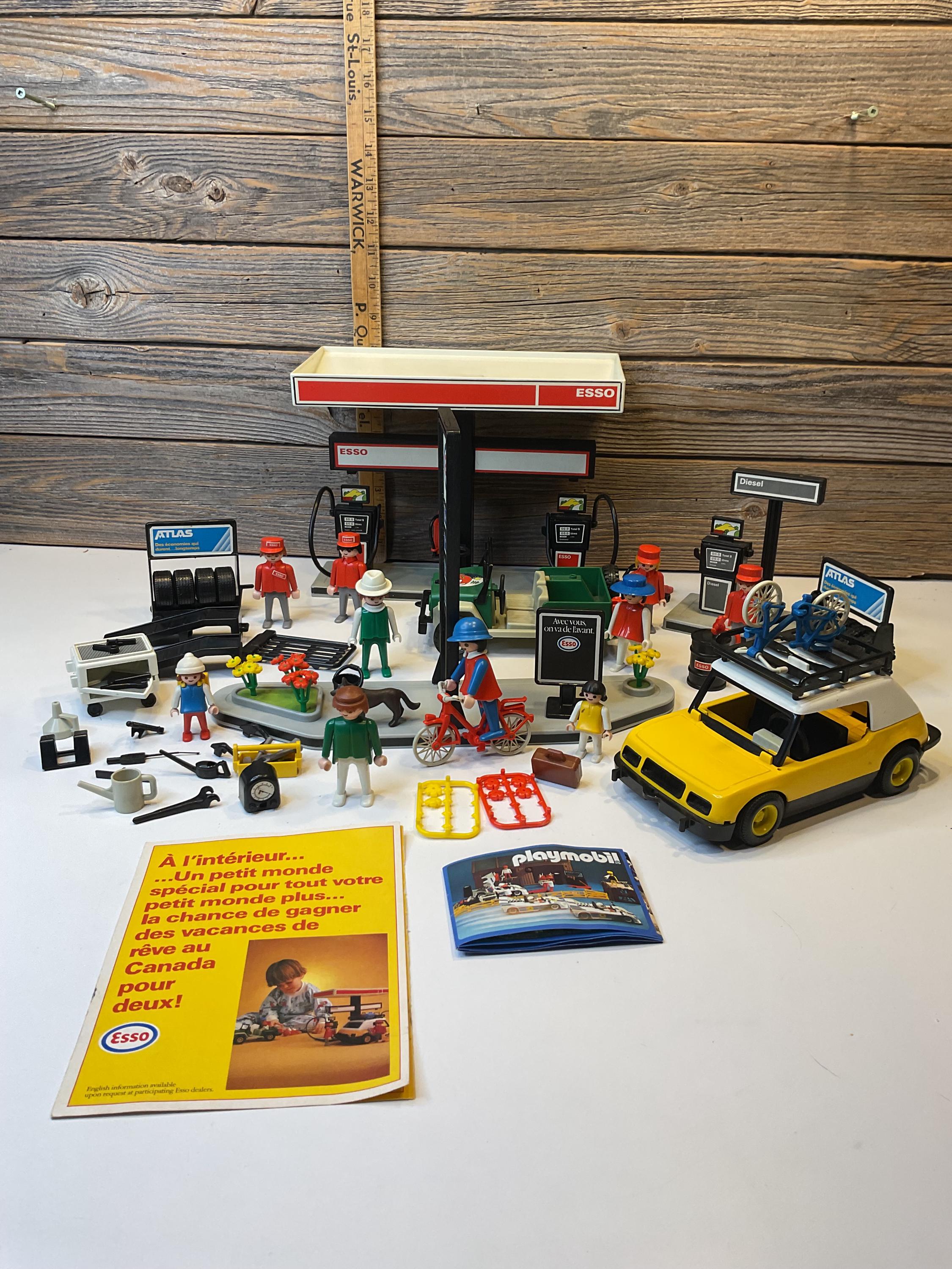 タンカー　ESSO　ミニカー　昭和レトロ 1980s Vintage Esso Scania Road Tanker - Esso Collection. Toy