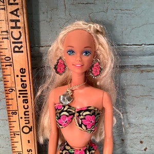Vintage Mattel Barbie tropical splash 1994
