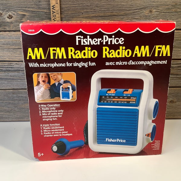 Vintage Fisher Price AM/FM radio with microphone 1985