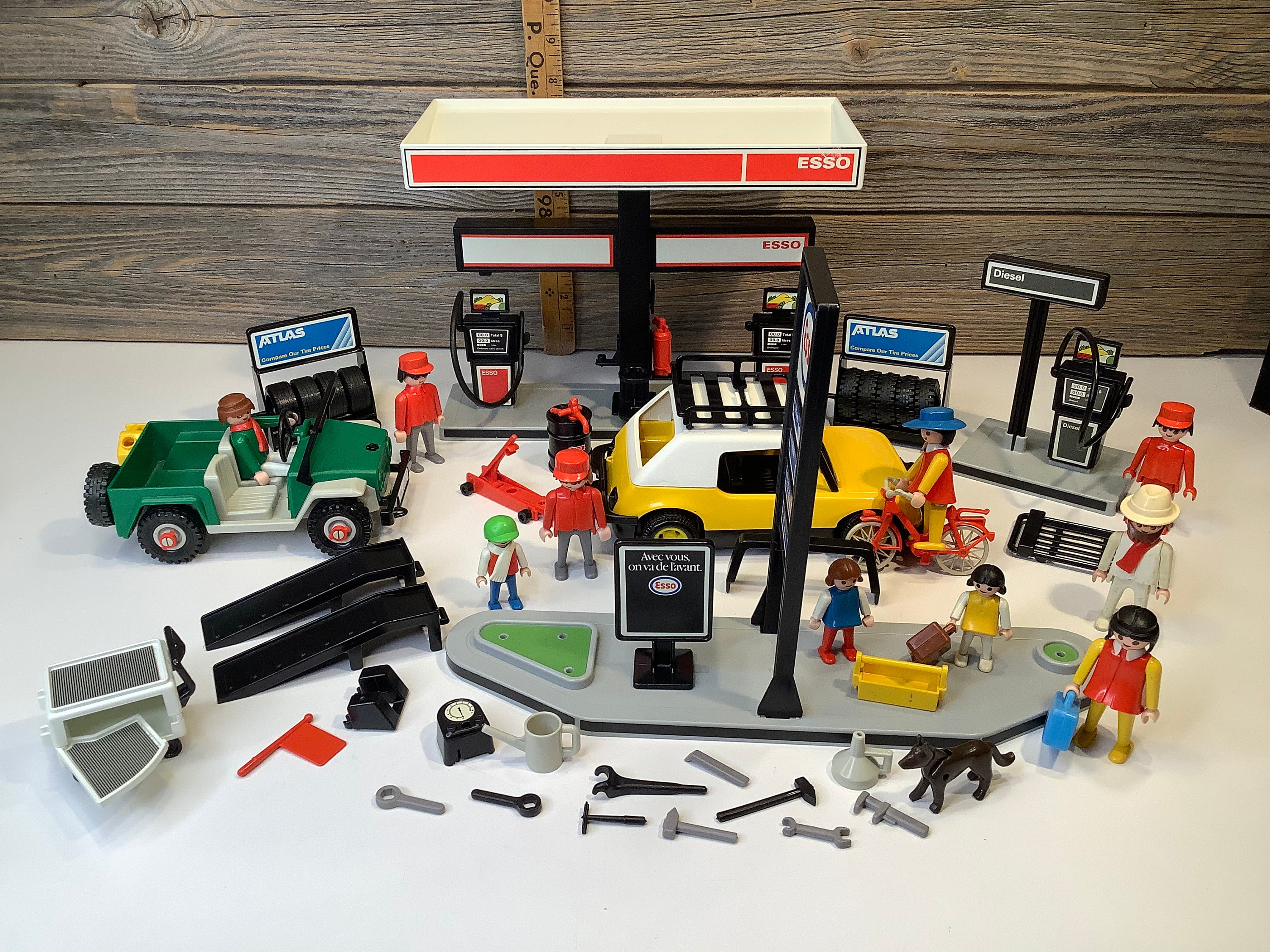 Vintage Playmobile Esso Gas Station 80' India