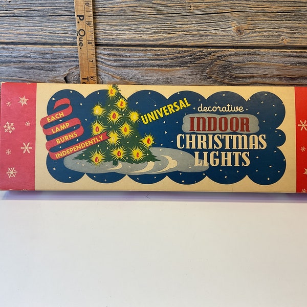 Vintage Universal indoor 15 christmas lights in box 50’