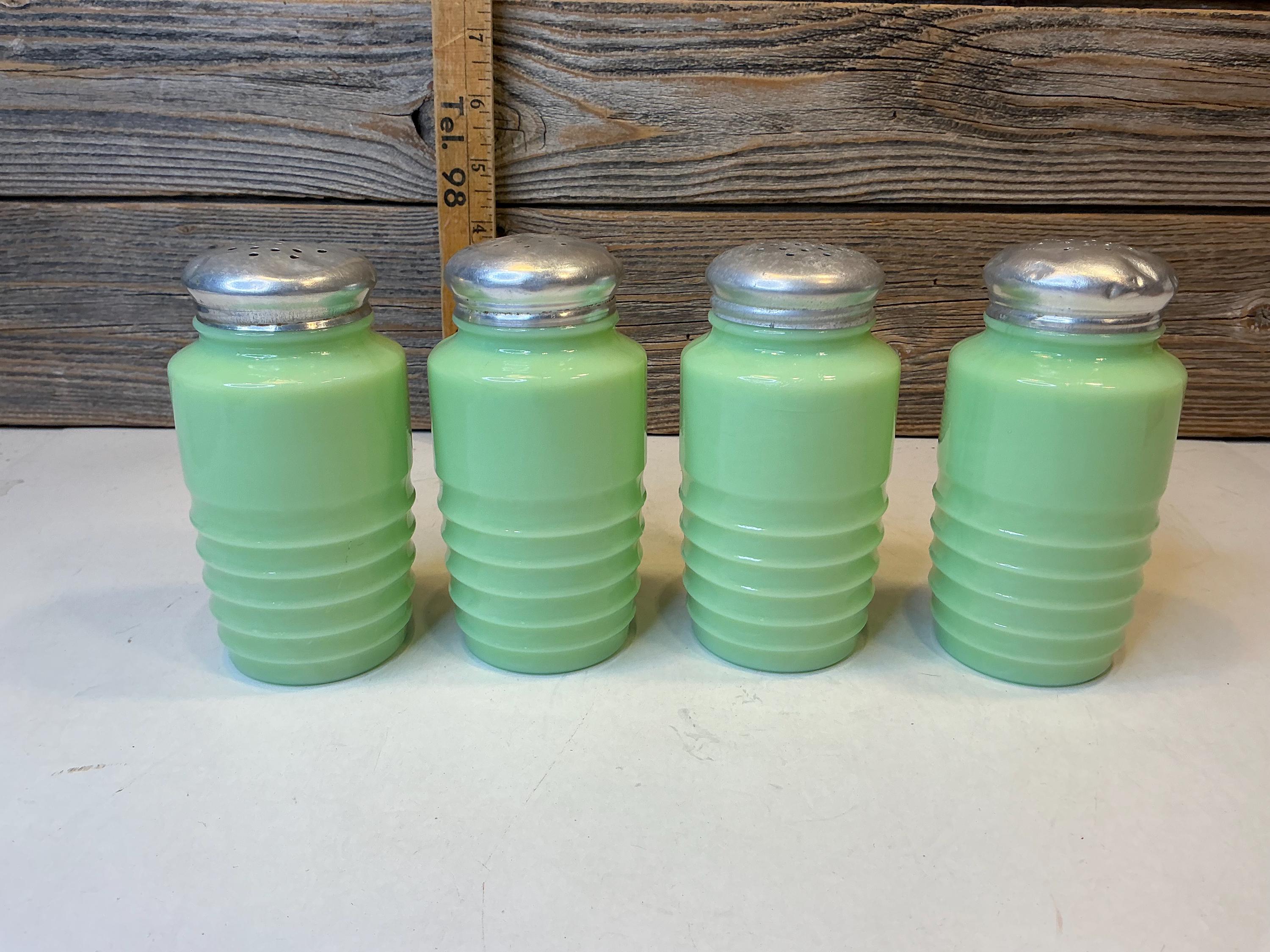 ジャネット社 Jeannette スパイスシェーカー4本セット ジェダイ Vintage Jeannette Set of 4 Jadeite Shakers 40' - Etsy