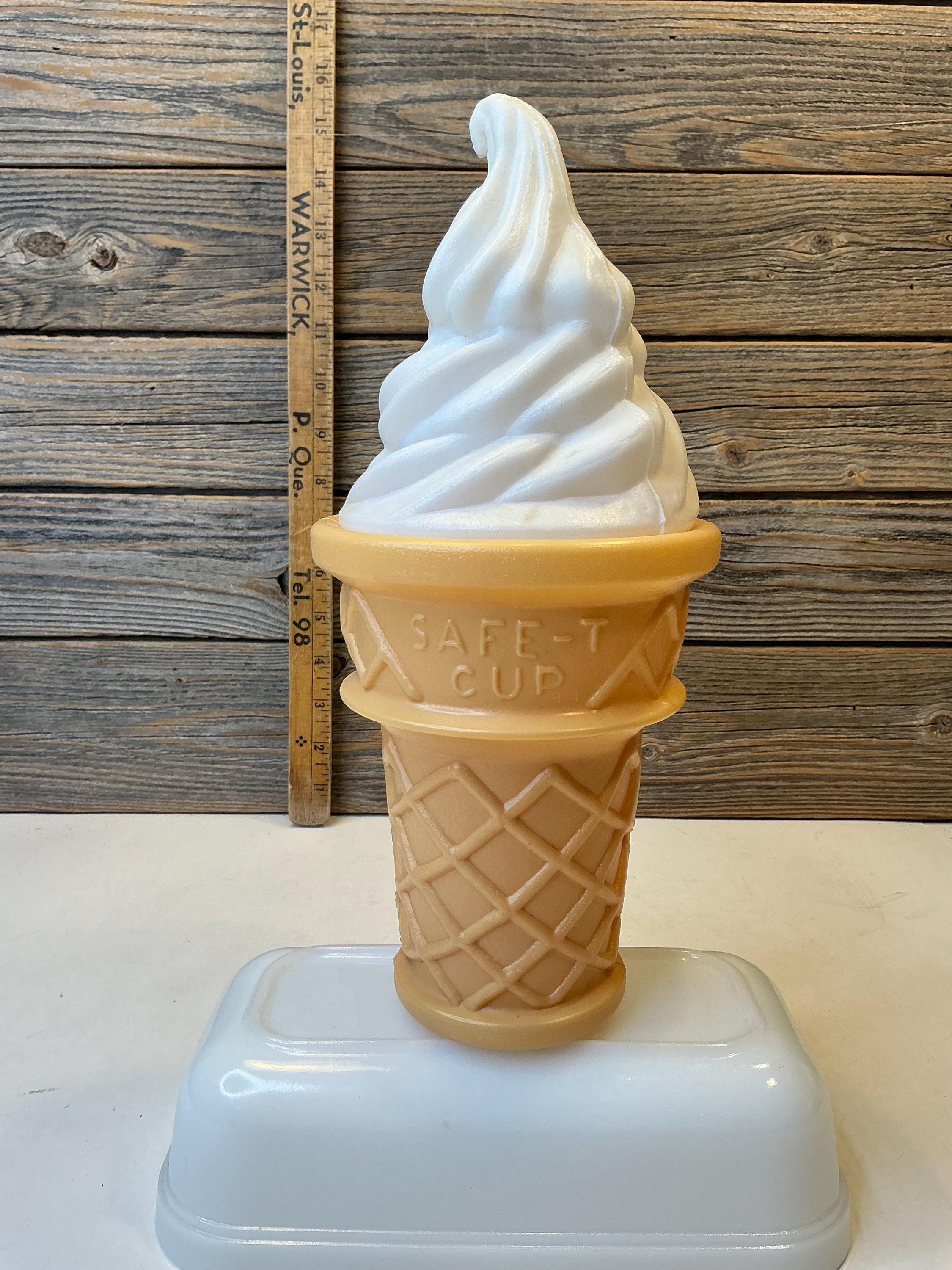 Vintage Dairy Queen Sign - Etsy Canada