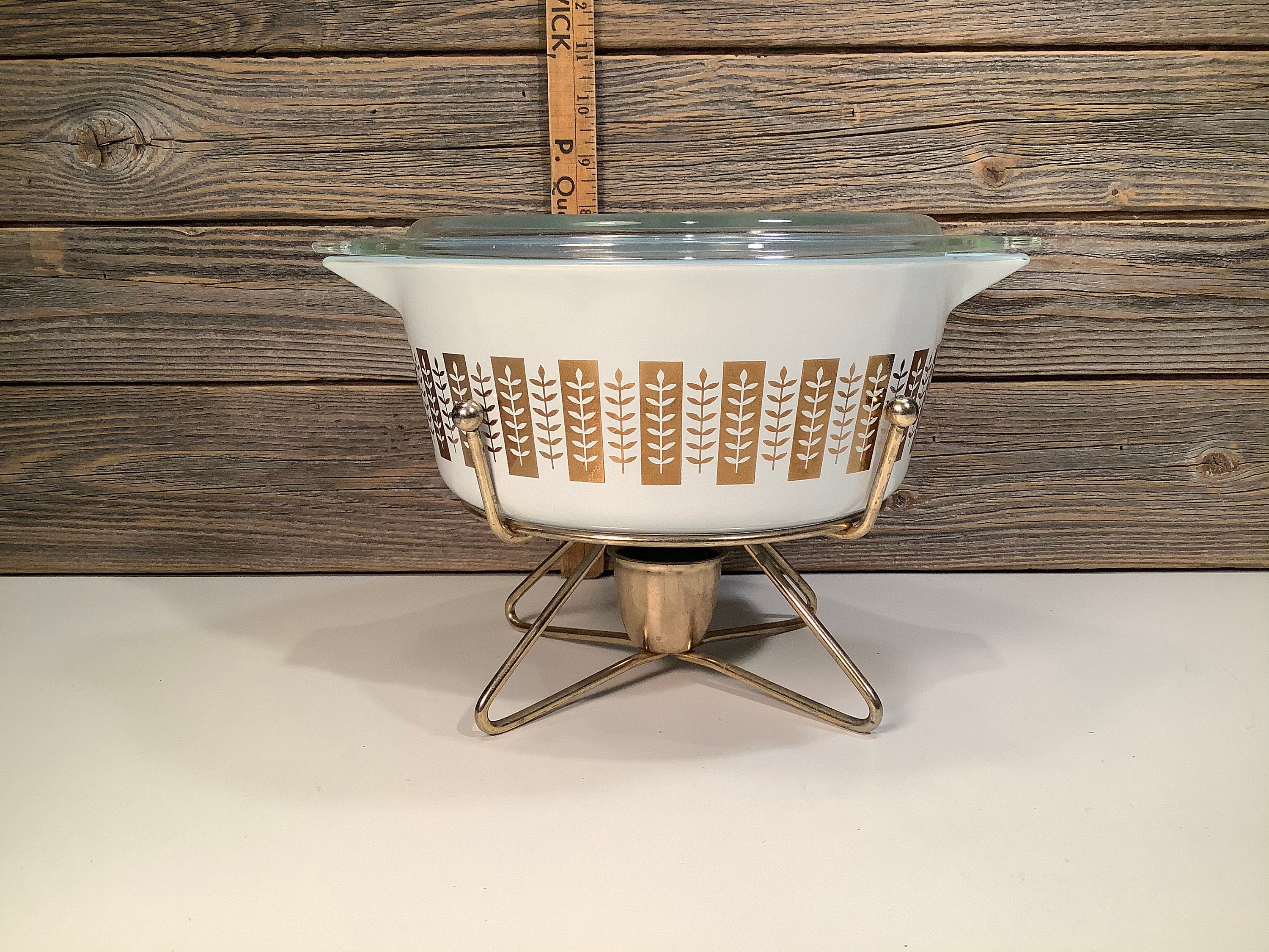 Vintage Pyrex gourmet casserole gold patern with candle warmer Etsy