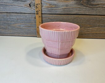 Vintage McCoy pink planter 40’