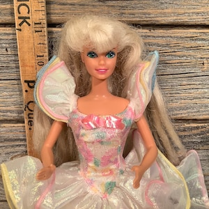 Vintage Mattel Barbie happy birthday 1995