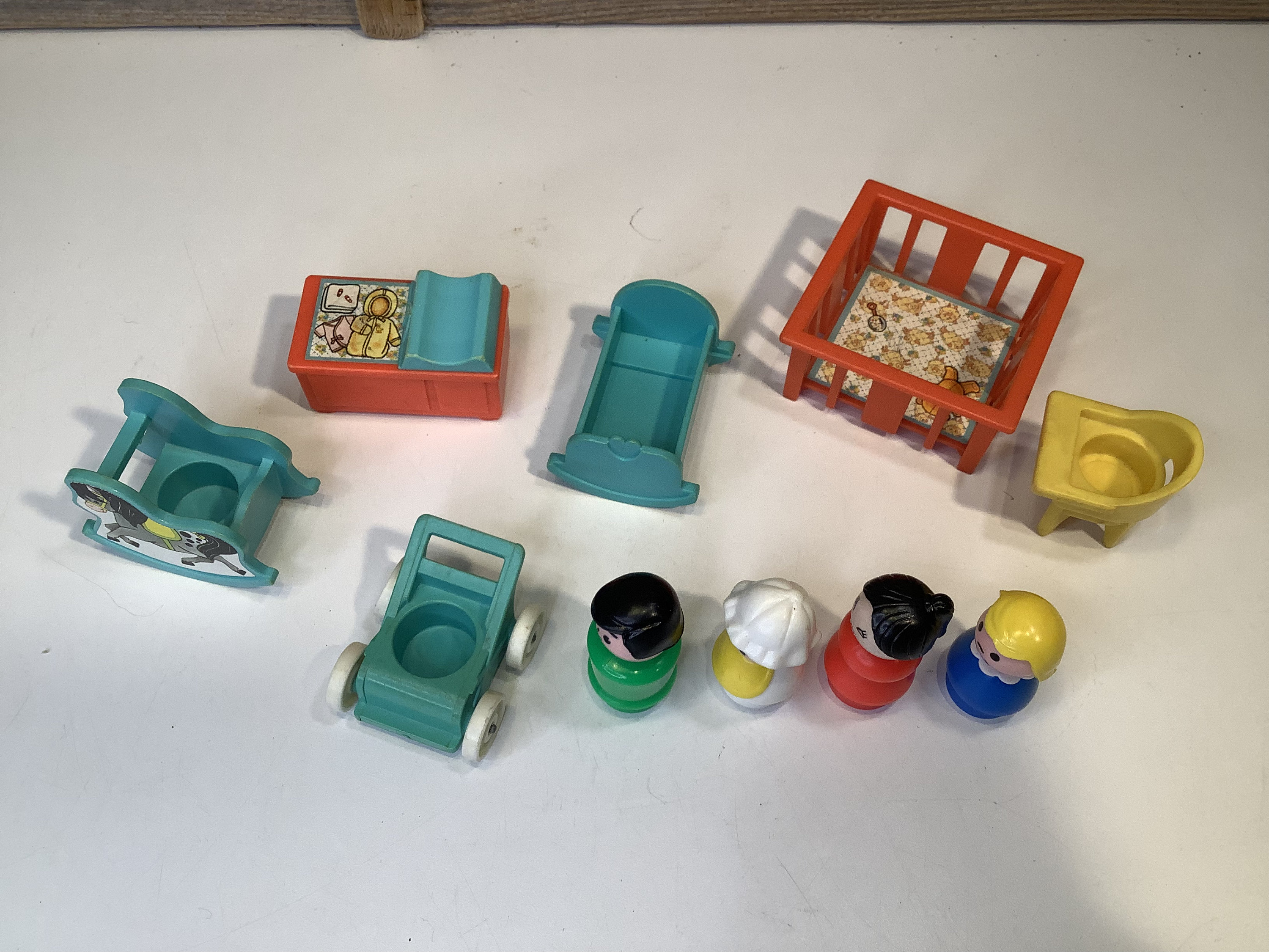 ヴィンテージ フィッシャープライス リトルピープル 子供部屋セット
