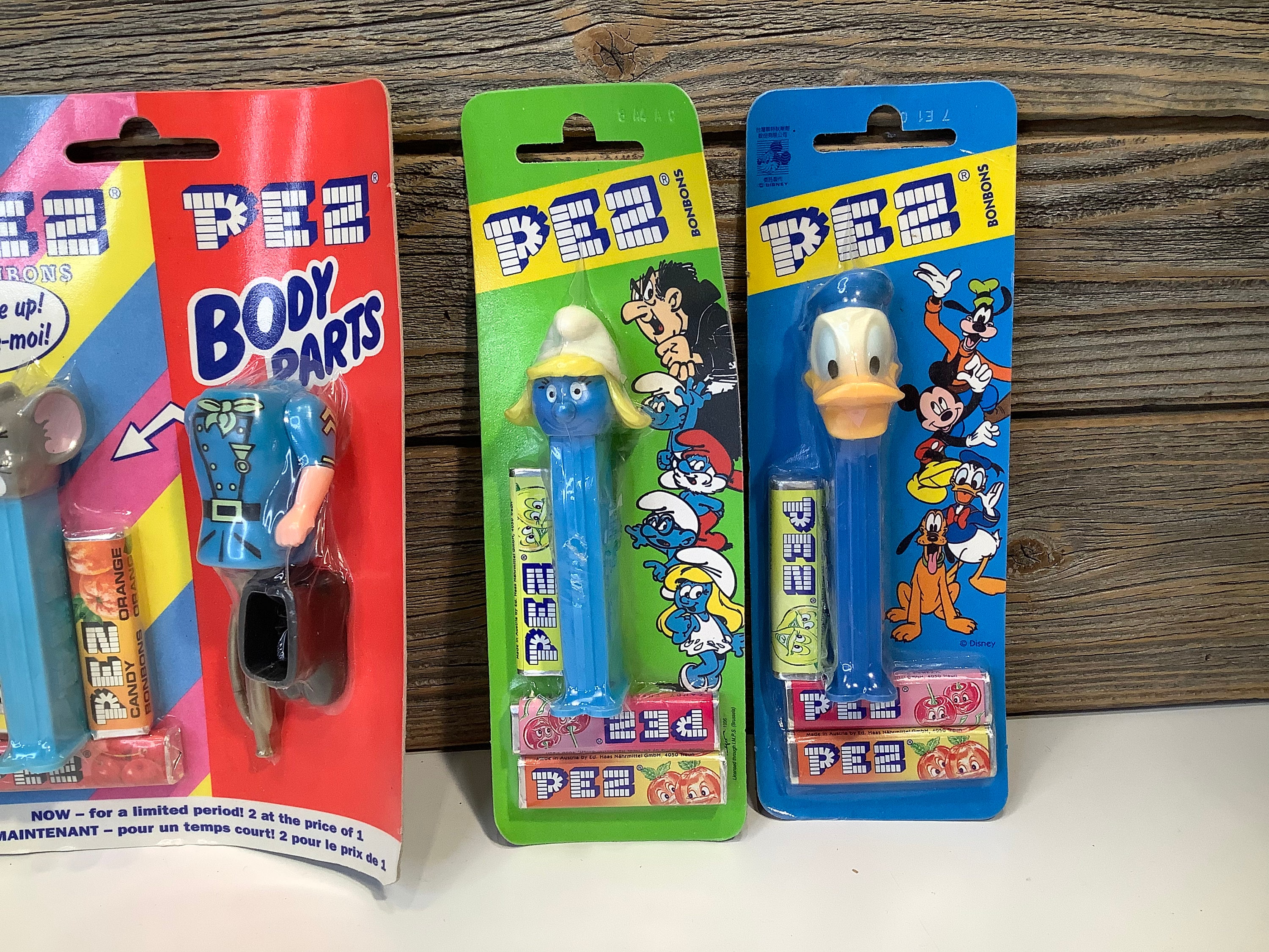 OLD PEZ 90s PEZ Unopened 51packs Vintage Lot of Pez Dispencers 90