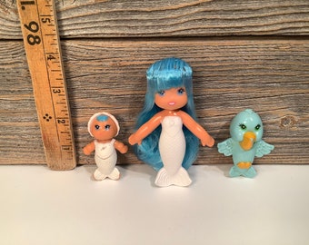 Vintage Kenner Sea Wees Camille, Baby Cascade and Pelly 1982