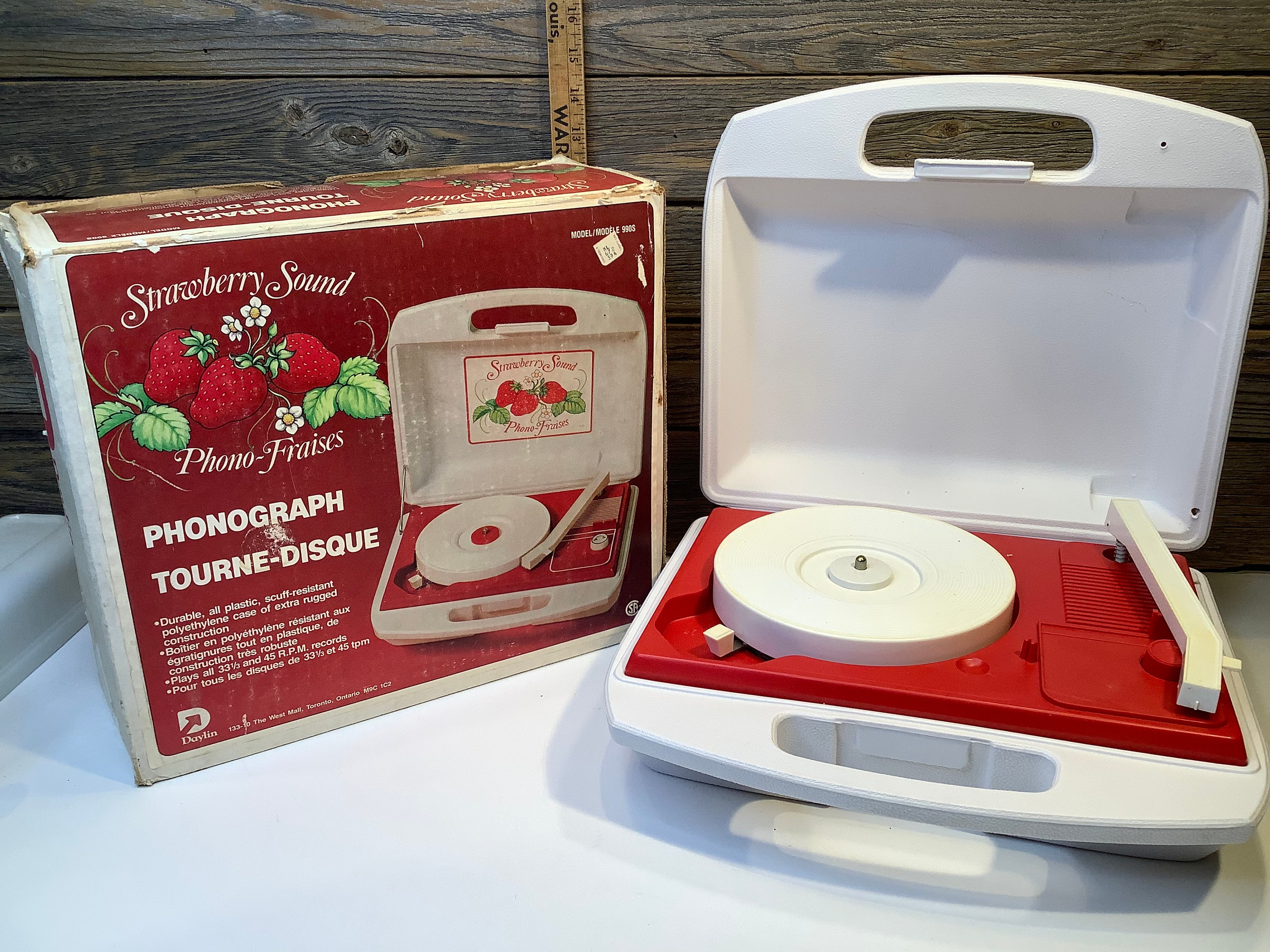 Vintage Daylin Phonograph Strawberry Sound 80' - Etsy