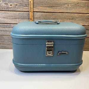 Vintage cosmetic case 1970