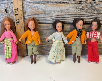 Vintage 5 Miss Matchbox dolls 1973