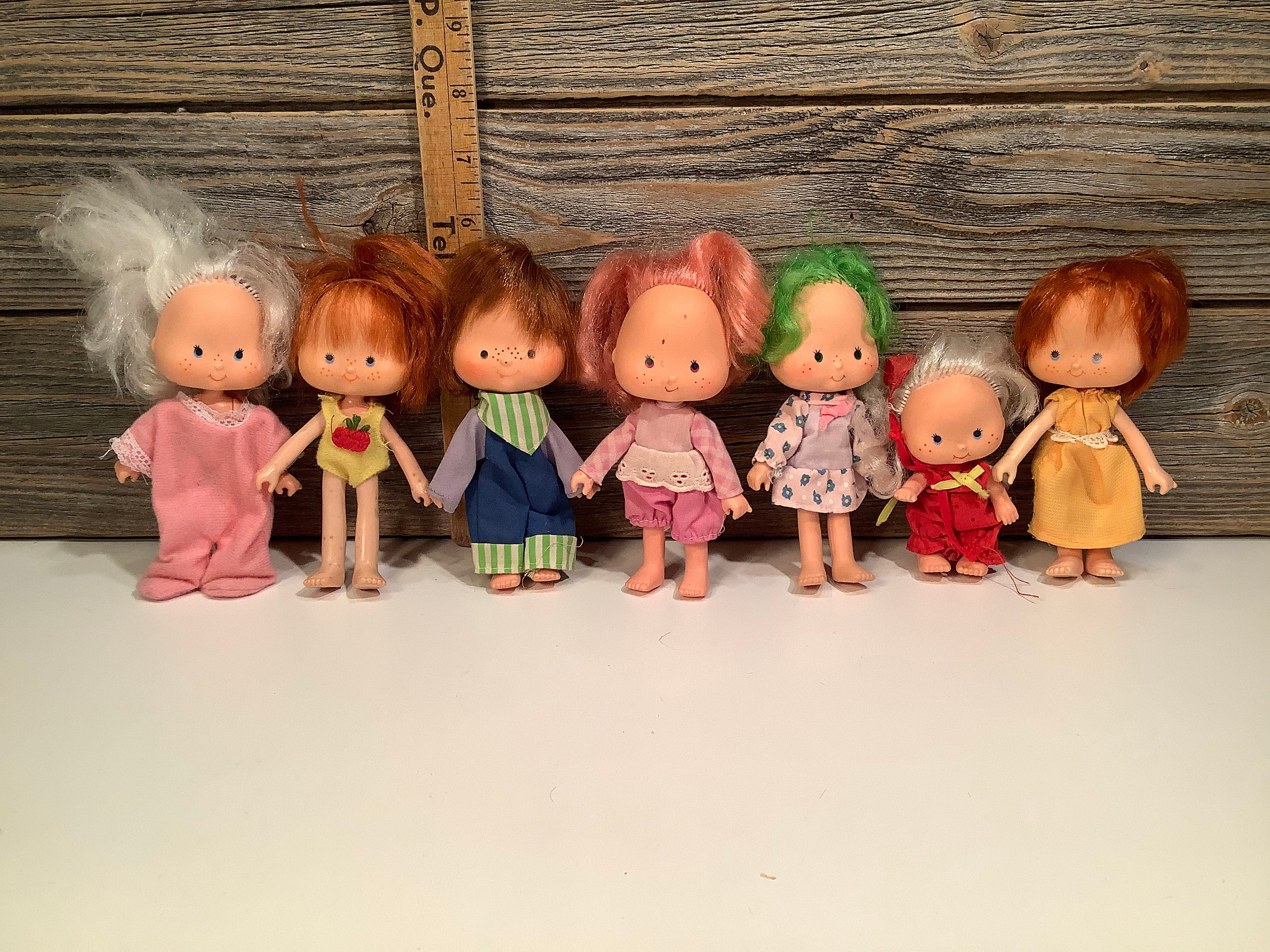 Vintage Kenner lot of 7 dolls strawberry shortcake 80