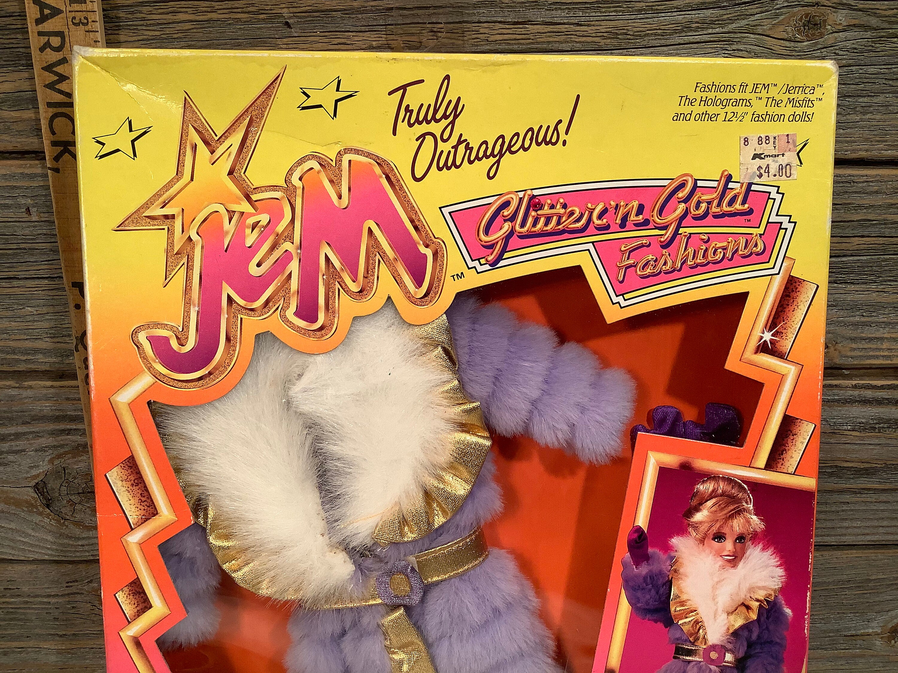 Poupée Jem Hologrammes – Glitter'n Gold Fashions Purple Haze, Hasbro Vintage