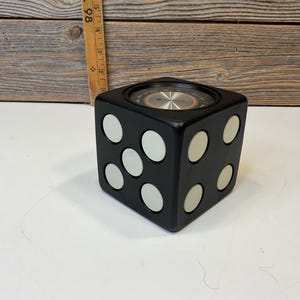 Vintage Sanyo AM transistor radio dice 70’ cube