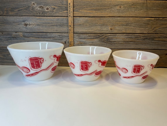 Vintage Fireking 3 Mixing Bowls Red Kitchen 40' - Etsy Vintage Fireking 3 Mixing Bowls Red Kitchen 40' - Etsy