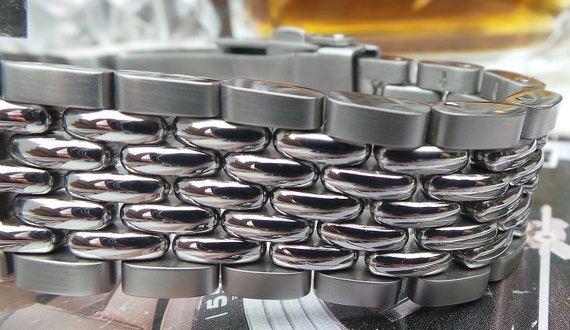 Beads of Rice 22mm Gents Stainless Steel Watch Bracelet by