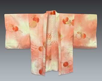 Vintage Silk Haori Kimono Coat: Pink Chrysanthemum Mon Lining