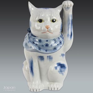 large maneki neko - japanese vintage kutani lucky cat - blue and white decor