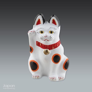 japanese vintage white maneki neko - folk art lucky cat