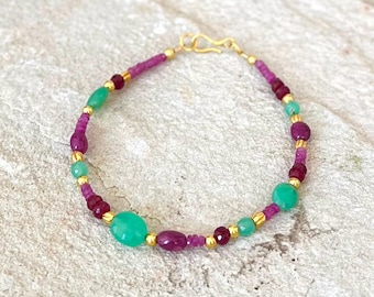 Gemstone bracelet with ruby, pink sapphire, chrysoprase and gold 750 18k carat