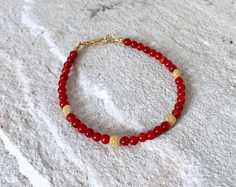 Gemstone bracelet with antique Mediterranean Italian coral and gold 750 18k carat
