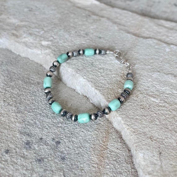 Mint green variscite silver bracelet with Navajo pearls 925 sterling silver  Southwestern style - Main Image