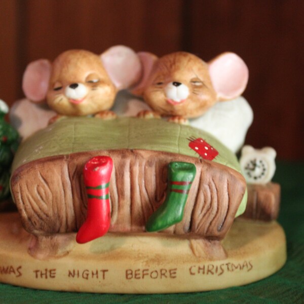 It Was the Night Before Christmas Mice in Bed Vintage 1970's Enesco China Figurine Christmas Holiday Xmas Decor Table Mantle Decor - HD0130