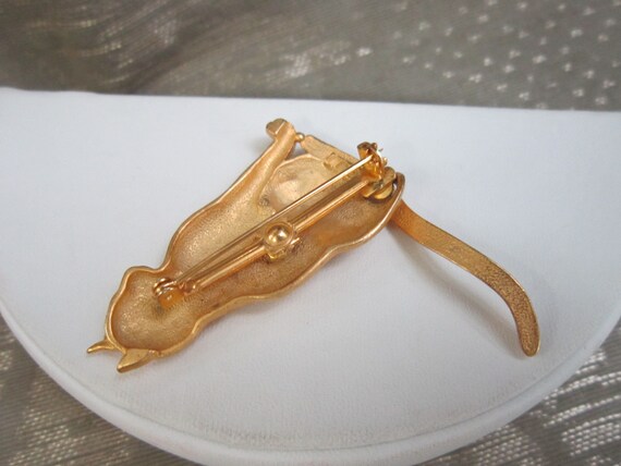 Cat Tail Brooch signed JJ 1980\u2019s Minimalist