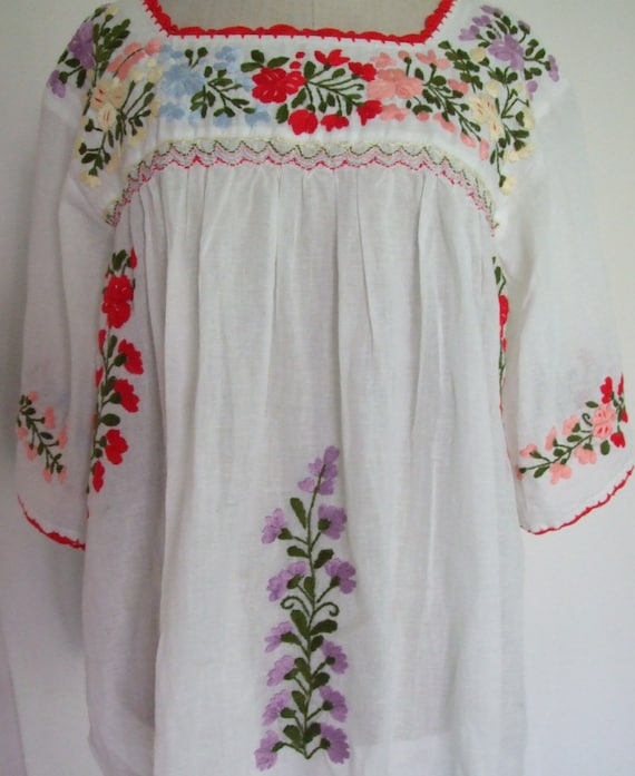 BEAUTIFUL Vintage Folk Blouse/ LOVELY Unique Vint… - image 3