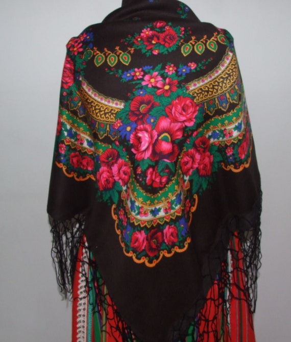 BEAUTIFUL Vintage c.1980s Polish Folk Floral Motif