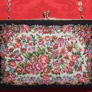 AMAZING! French Vintage Intricate Handmade Silk Petit Point Shoulder Bag/BEAUTIFUL  Hand Embroidered Floral Motif Gold Metal Chain Purse Bag