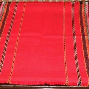 SCHÖNE Vintage Folk Design Rot Bunt gewebte Tischläufer, Tischdecke / LOVELY Folk Gestickte Rote Wolle Tischläufer-Wohnkultur